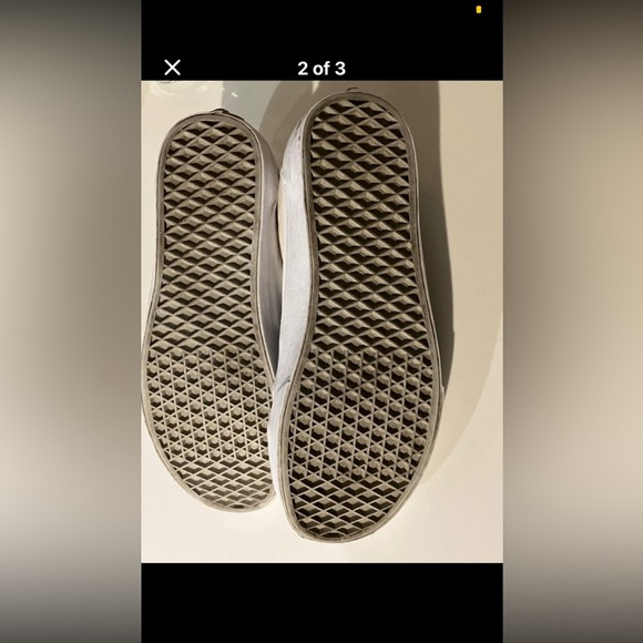 men’s size 10 VANS lace up running shoes - Stained - Picture 5 of 6